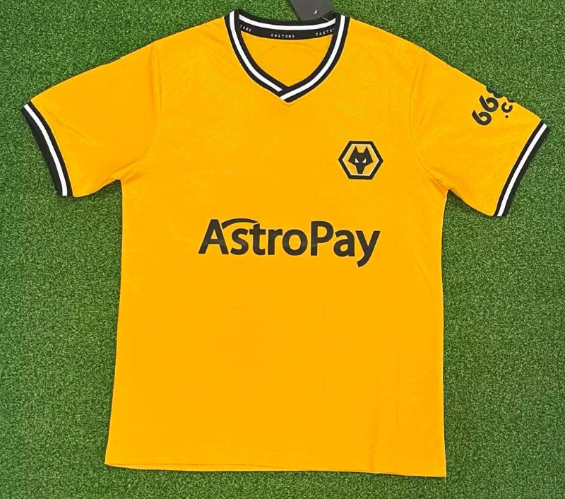 Football Jerseys: Arsenal, Chelsea, Liverpool & More